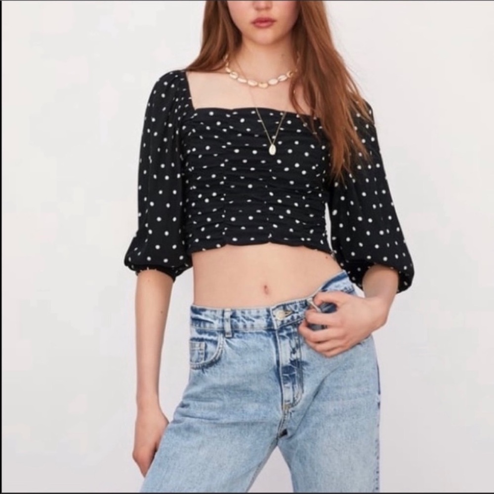 3/30 Deal Zara crop black and white polka dot top